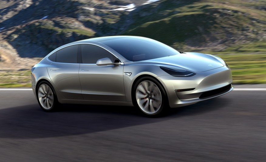 2018-Tesla-Model-3-102