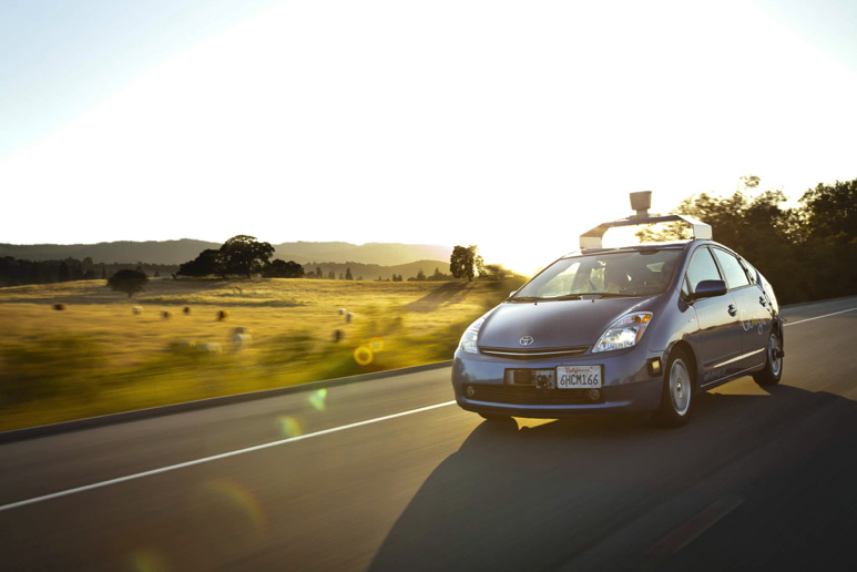 google self driving prius car